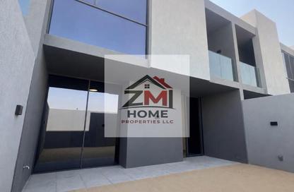 Townhouse - 4 - 5 for rent in Sequoia - Masaar - Tilal City - Sharjah