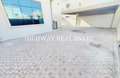 Villa - 4 - 4 for rent in Al Nekhailat - Al Heerah - Sharjah Villa - 4 - 4 for rent in Al Nekhailat - Al Heerah - Sharjah