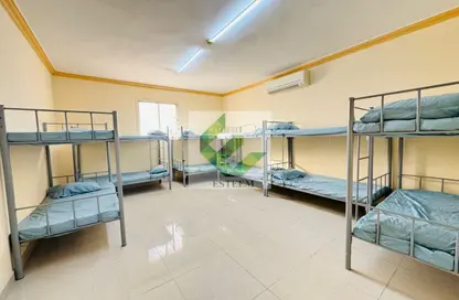 سكن عمال - استوديو للايجار في م-33 - مصفح الصناعية - مصفح - أبوظبي سكن عمال - استوديو للايجار في م-33 - مصفح الصناعية - مصفح - أبوظبي