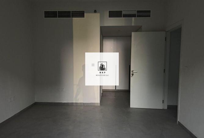 136569205 - Property Main Image