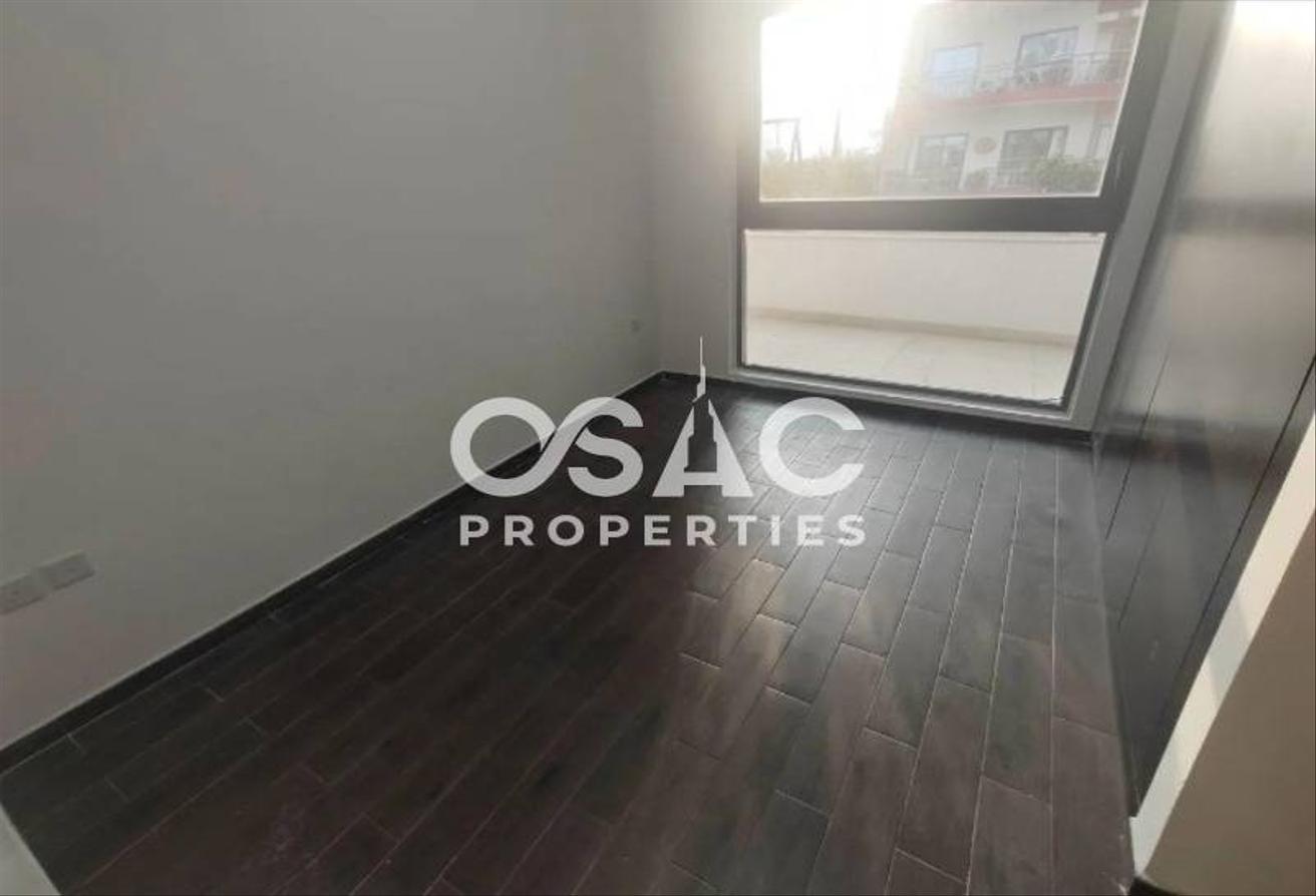 UNFURNISHED | BIG BALCONY | CHILLER FREE photo 5