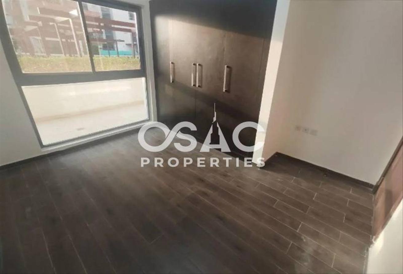 UNFURNISHED | BIG BALCONY | CHILLER FREE photo 8