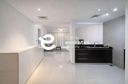Apartment - 2 Bedrooms - 3 Bathrooms for rent in Al Maha Tower - Marina Square - Al Reem Island - Abu Dhabi