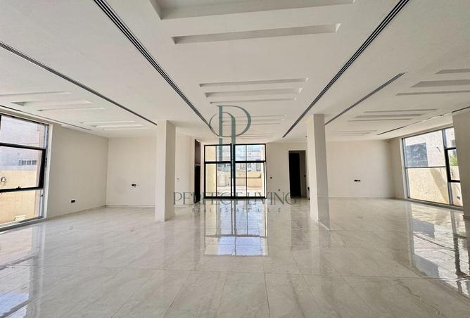 104254579 - Property Image 2