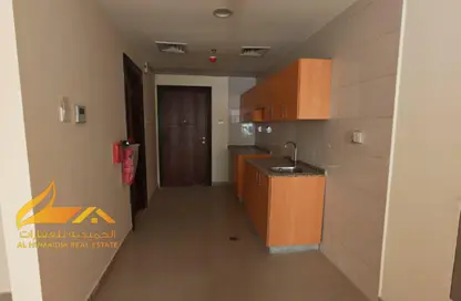 شقة - 1 حمام للبيع في برج العامرة - العامرة - عجمان