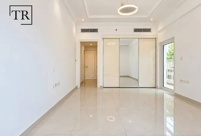 155593140 - Property Image 3