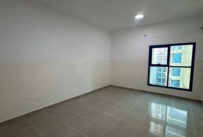 114183385 - Property Image 3