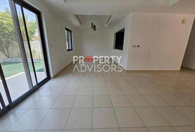 82801980 - Property Main Image