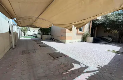 فيلا - 4 غرف نوم - 5 حمامات للايجار في الياش - ضاحية واسط (الجواز) - الشارقة