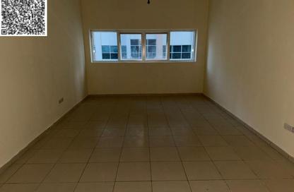 Apartment - Studio - 1 Bathroom for rent in Ajman Creek Towers - Al Rashidiya 1 - Al Rashidiya - Ajman