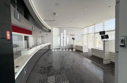 مكتب - استوديو - 2 حمامات للايجار في المجاز 3 - المجاز - الشارقة