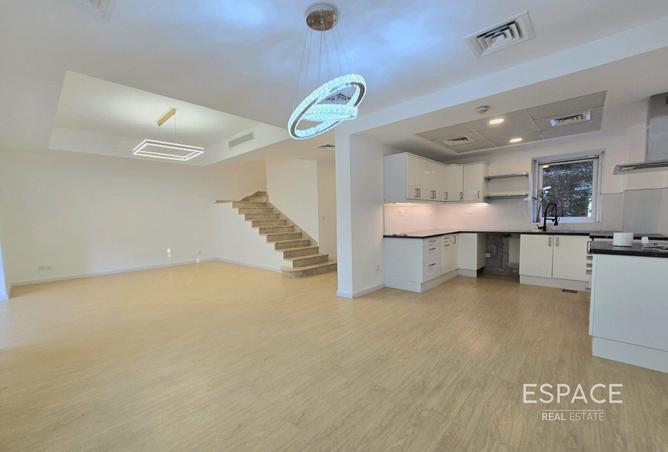 60527788 - Property Image 3