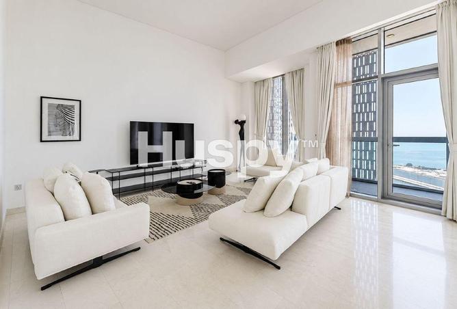 Penthouse | Full Marina and Sea View | Vacant
