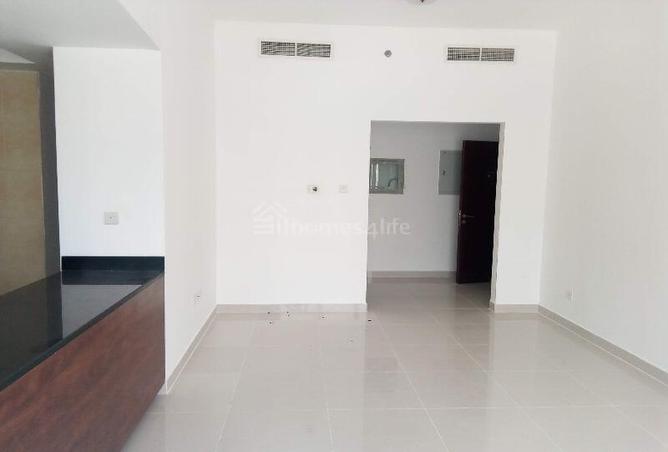 68662228 - Property Main Image