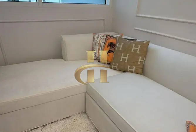106404720 - Property Image 2