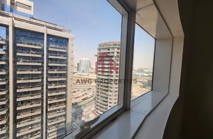 شقة - غرفة نوم - 2 حمامات للايجار في برج الجولف - مدينة دبي الرياضية - دبي