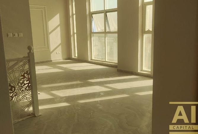 69498239 - Property Main Image