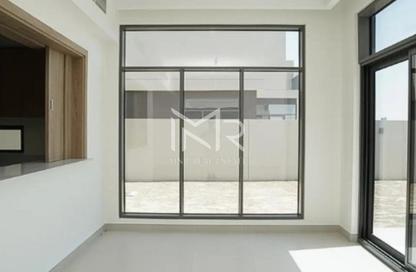 Townhouse - 3 - 5 for sale in The Pulse Beachfront 3 - The Pulse - Dubai South (Dubai World Central) - Dubai