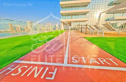 شقة - 4 غرف نوم - 6 حمامات للبيع في الخان - الشارقة