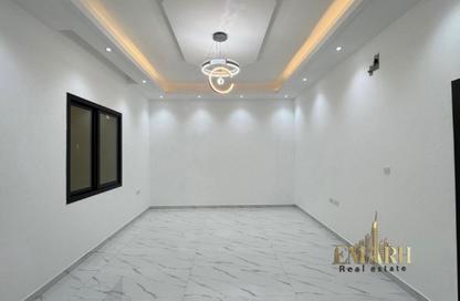 Villa - 4 Bedrooms - 6 Bathrooms for rent in Al Helio 1 - Al Helio - Ajman