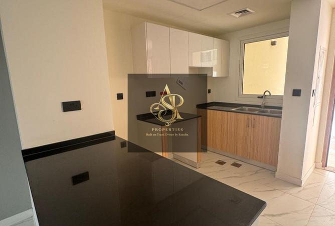 111420831 - Property Image 3