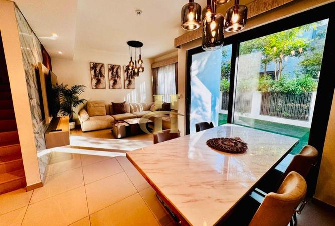 98242115 - Property Main Image