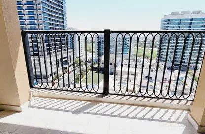 Apartment - 2 Bedrooms - 4 Bathrooms for rent in Spanish Andalusian - Canal Residence - Dubai Sports City - Dubai