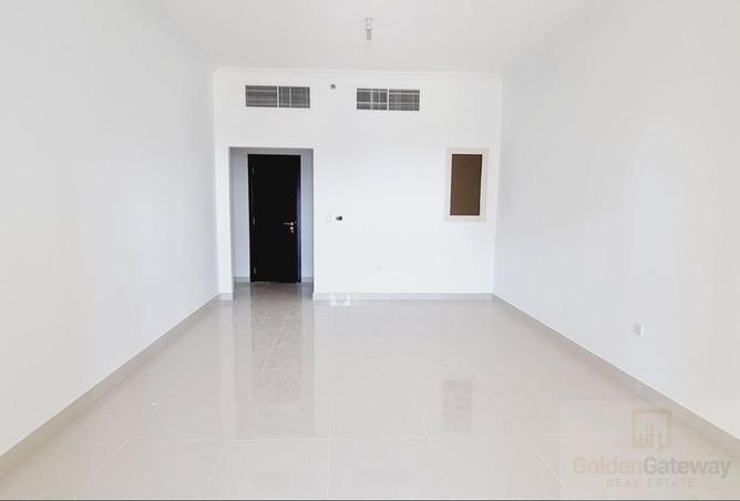 71912809 - Property Image 2