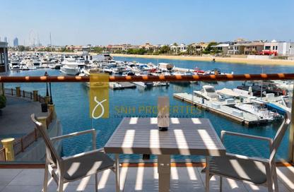 Apartment - Studio - 1 Bathroom for rent in Palm Views West - Palm Views - Palm Jumeirah - Dubai Apartment - Studio - 1 Bathroom for rent in Palm Views West - Palm Views - Palm Jumeirah - Dubai