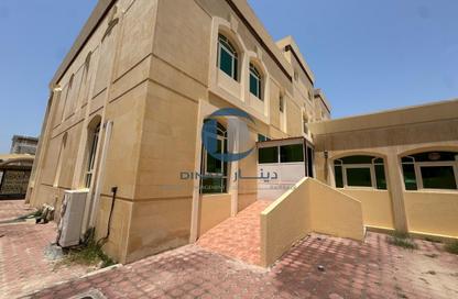 Villa - 6 Bedrooms - 7+ Bathrooms for rent in Al Nahyan - Abu Dhabi