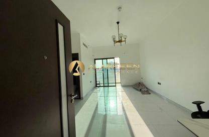 Apartment - Studio - 1 Bathroom for rent in Lawnz by Danube Block 4 - Lawnz by Danube - International City - Dubai Apartment - Studio - 1 Bathroom for rent in Lawnz by Danube Block 4 - Lawnz by Danube - International City - Dubai