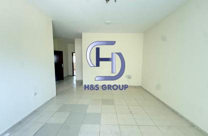 Apartment - 2 Bedrooms - 2 Bathrooms for rent in Fire Station Road - Muwaileh - Sharjah