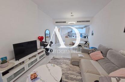 Apartment - 1 Bedroom - 2 Bathrooms for rent in Alcove - District 11 - Jumeirah Village Circle - Dubai