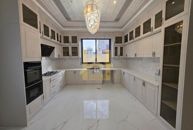 82392675 - Property Image 3