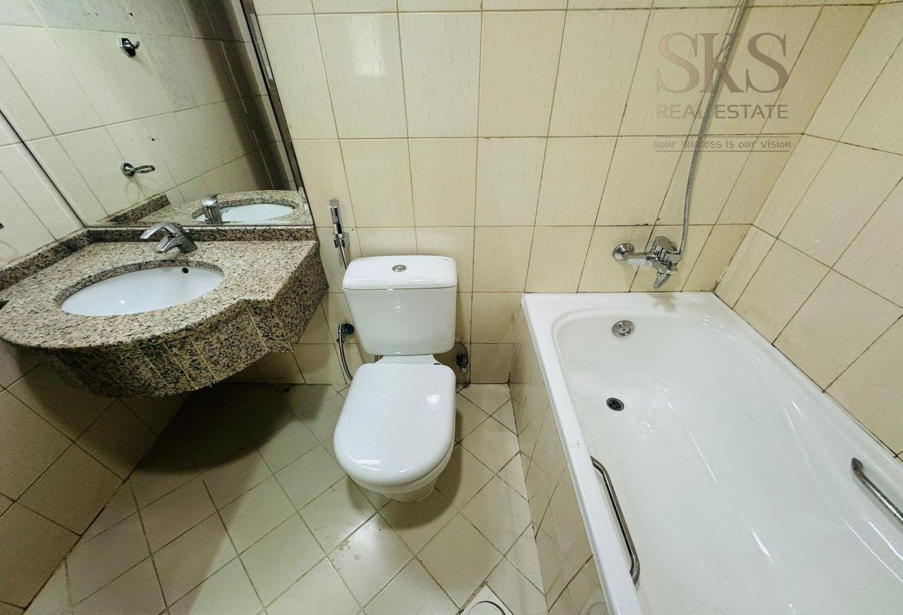Family Sharing 1 BR APT | NEAR MOE MALL | METRO photo 6