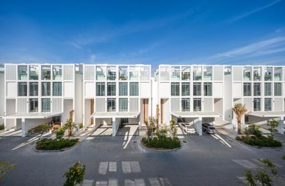 Villa - 4 Bedrooms - 5 Bathrooms for rent in Ixora - Al Barari - Dubai