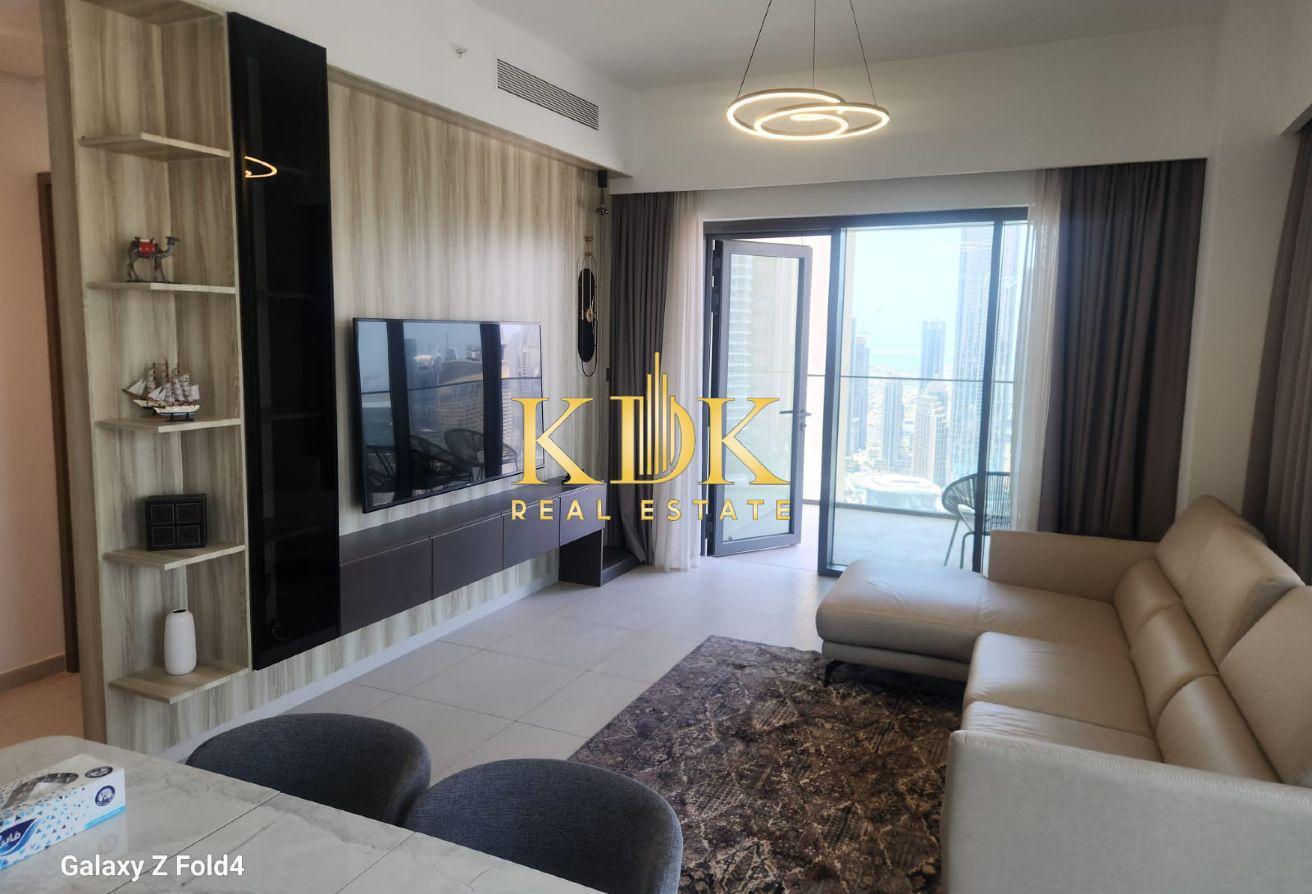 Stylished 3 BR with Study Room | Burj Khalifa View photo 4