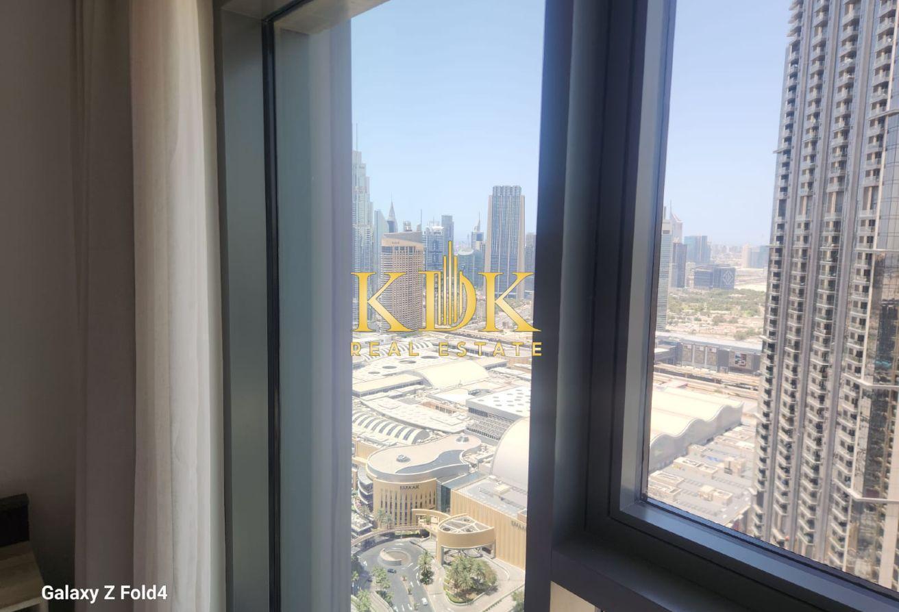 Stylished 3 BR with Study Room | Burj Khalifa View photo 13