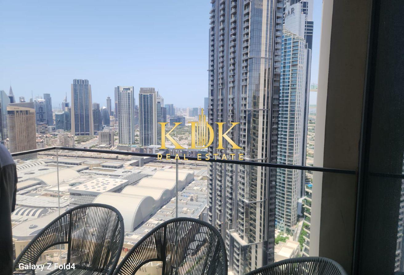 Stylished 3 BR with Study Room | Burj Khalifa View photo 12