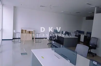 Office Space - 2 Bedrooms for rent in Bay Square Building 7 - Bay Square - Business Bay - Dubai