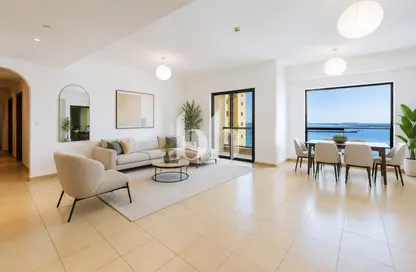 Apartment - 3 Bedrooms - 4 Bathrooms for sale in Rimal 3 - Rimal - Jumeirah Beach Residence - Dubai