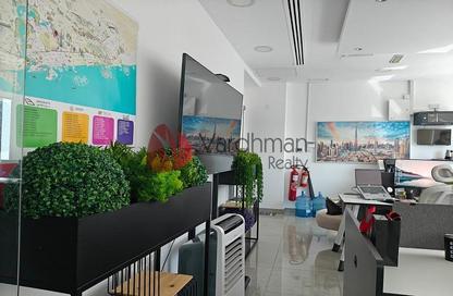 Office Space - Studio - 1 Bathroom for sale in Tamani Art Tower - Business Bay - Dubai