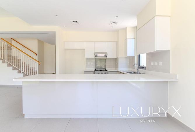 16110005 - Property Image 3