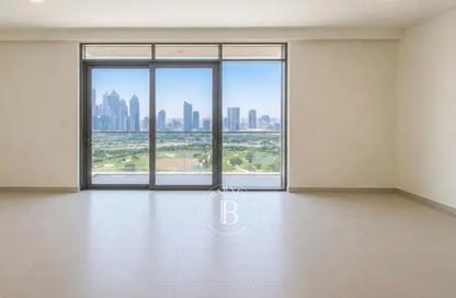 Apartment - 4 - 5 for sale in Golf Heights - The Views - Dubai