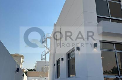 Villa - 4 Bedrooms - 4 Bathrooms for rent in Al Barsha 2 - Al Barsha - Dubai