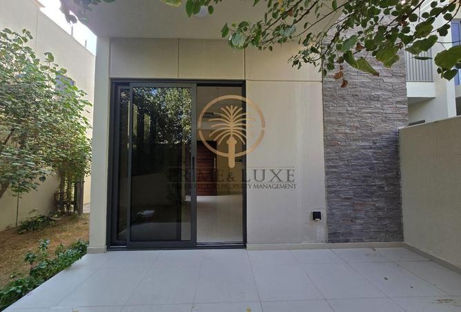 2Oikqrn57NA - Property Image 2