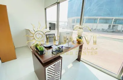 مكتب - غرفة نوم - 1 حمام للايجار في ريد اڤينيو - منطقة القرهود - دبي مكتب - غرفة نوم - 1 حمام للايجار في ريد اڤينيو - منطقة القرهود - دبي