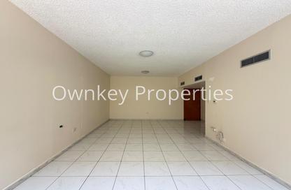 Apartment - 1 Bedroom - 2 Bathrooms for rent in Golden Sands 1 - Al Mankhool - Bur Dubai - Dubai