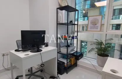 Office Space - Studio - 1 Bathroom for rent in Aspin Tower - Sheikh Zayed Road - Dubai