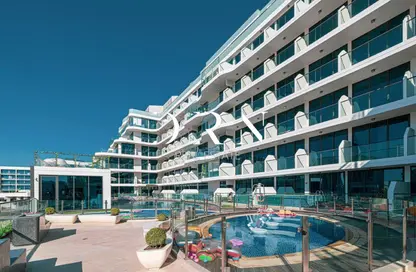 Apartment - Studio - 1 Bathroom for sale in Samana Park Views - Arjan - Dubai